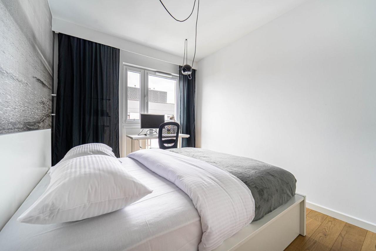 ורשה Grochowska Free Parking Apartment מראה חיצוני תמונה